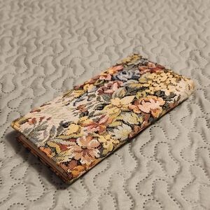 Floral Tapestry Women's Clutch